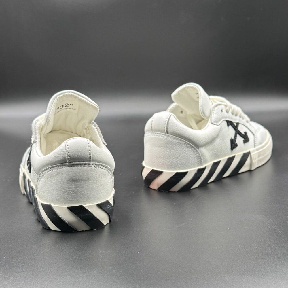 Off-White c/o Virgil Abloh Vulcanized White Canvas - Picture 11 of 11